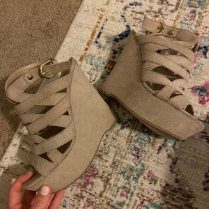 Guess wedge heels